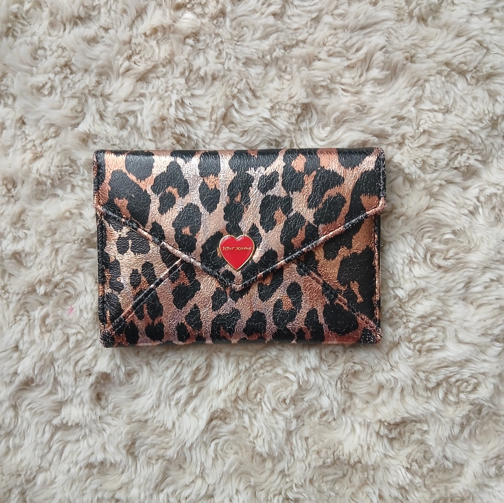 🌸3/ $15🌸 Betsey Johnson Metallic Cheetah Wallet